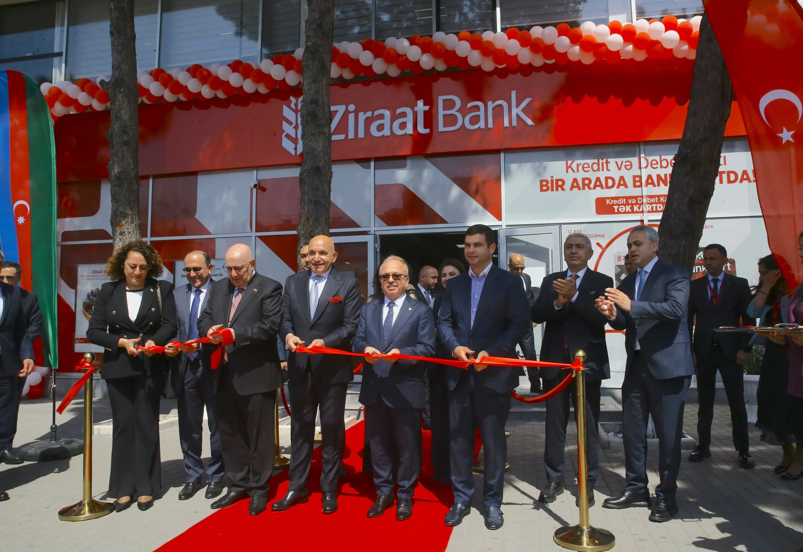Ziraat Bank Azerbaycan, Bakü’deki Neftçiler bölgesinde 11. şubesini açarak ülkedeki