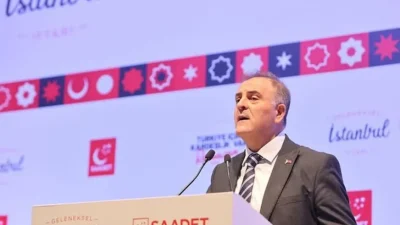 İstanbul Büyükşehir Belediyesi Meclisi'nde yapılan oylama sonucu CHP'li Nuri Aslan,
