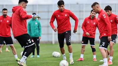 Rıza Çalımbay, Fenerbahçe karşılaşmasının final niteliğinde olduğunu belirterek taraftarlara çağrıda