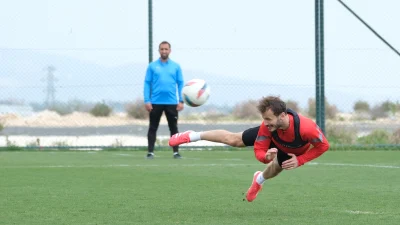 Hatayspor, Eyüpspor Maçı Hazırlıklarını Sürdürüyor Trendyol Süper Lig'in 30. haftasında Eyüpspor'u konuk edecek Hatayspor, antrenmanlarını