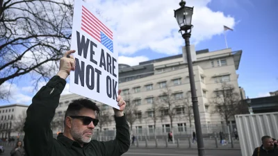 Microsoft, İsrail’e sağladığı hizmetleri protesto eden iki çalışanını, 50. yıl