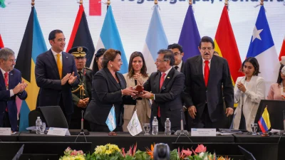 Kolombiya eski Dışişleri Bakanı Alvaro Leyva, Cumhurbaşkanı Gustavo Petro’yu ağır