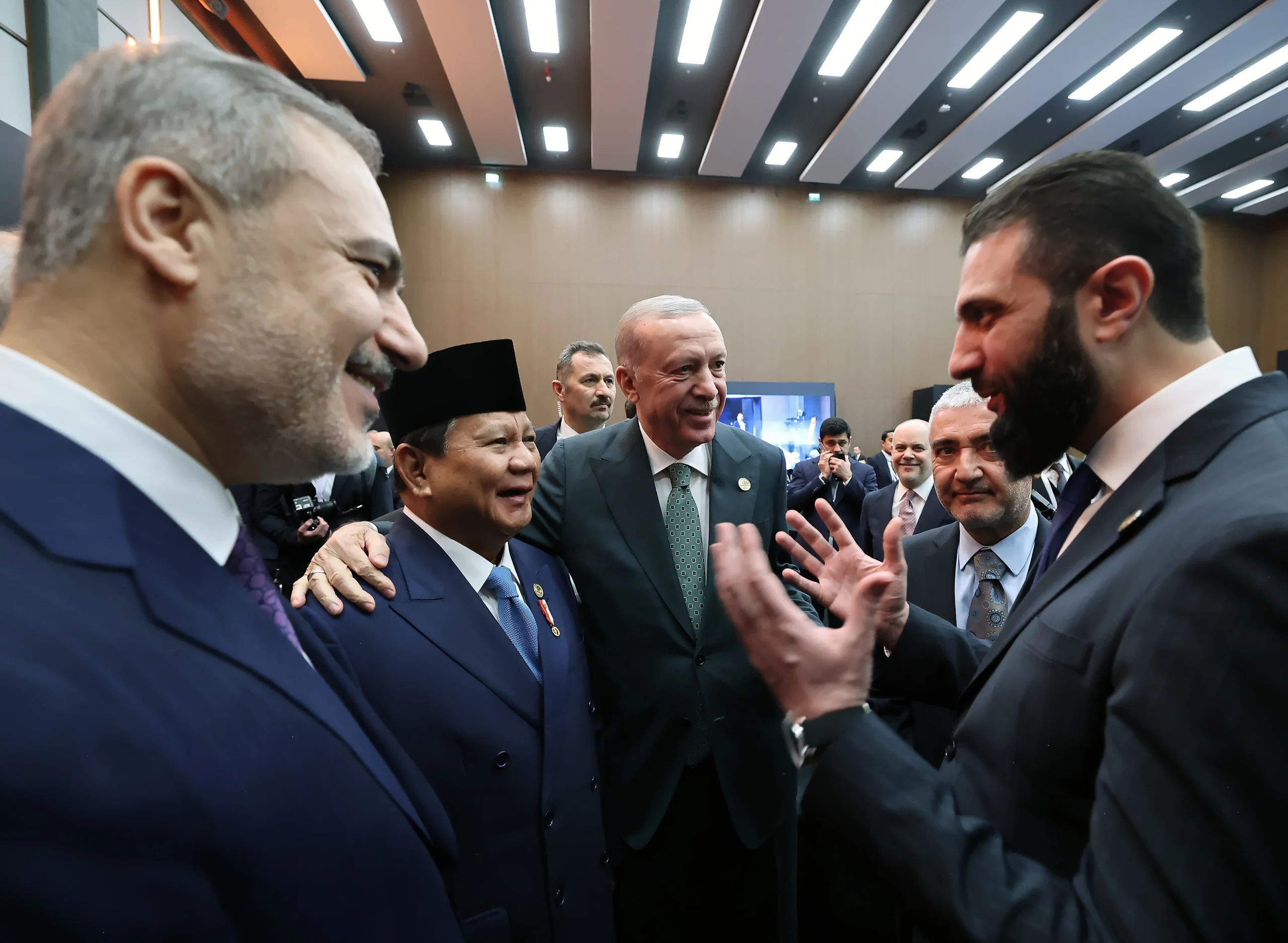 ABD'nin, Suriye yönetimiyle normalleşme için bazı koşullar sunduğu, taleplerin karşılanması