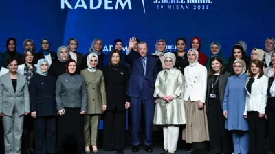 Cumhurbaşkanı Erdoğan, aile kurumunun küresel ve yerel tehditlerle karşı karşıya