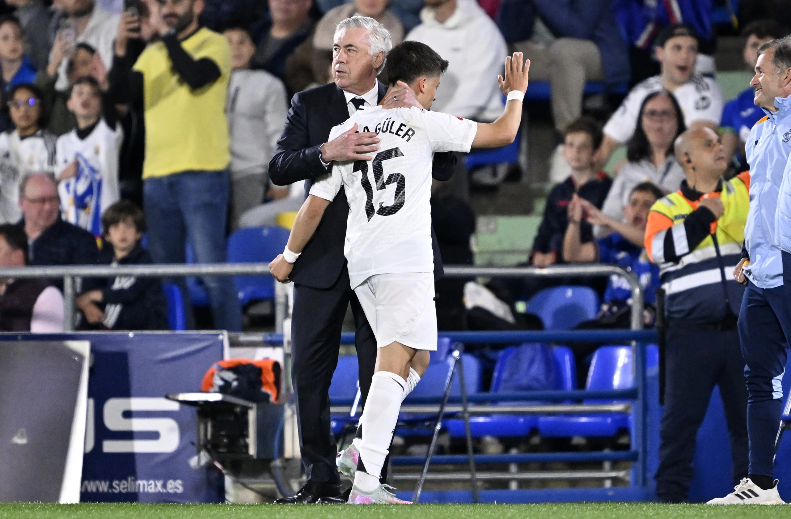 Real Madrid Teknik Direktörü Ancelotti, Arda Güler'in ileri uçtan çok