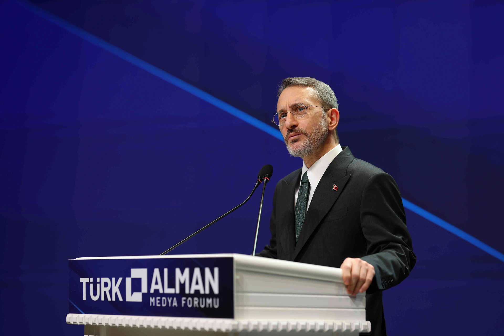 İletişim Başkanı Fahrettin Altun, medya üzerinden yapılan terör propagandasına tepki