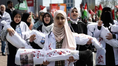 Katar, İsrail’in Doğu Kudüs’teki 6 UNRWA okulunu kapatma kararını insan