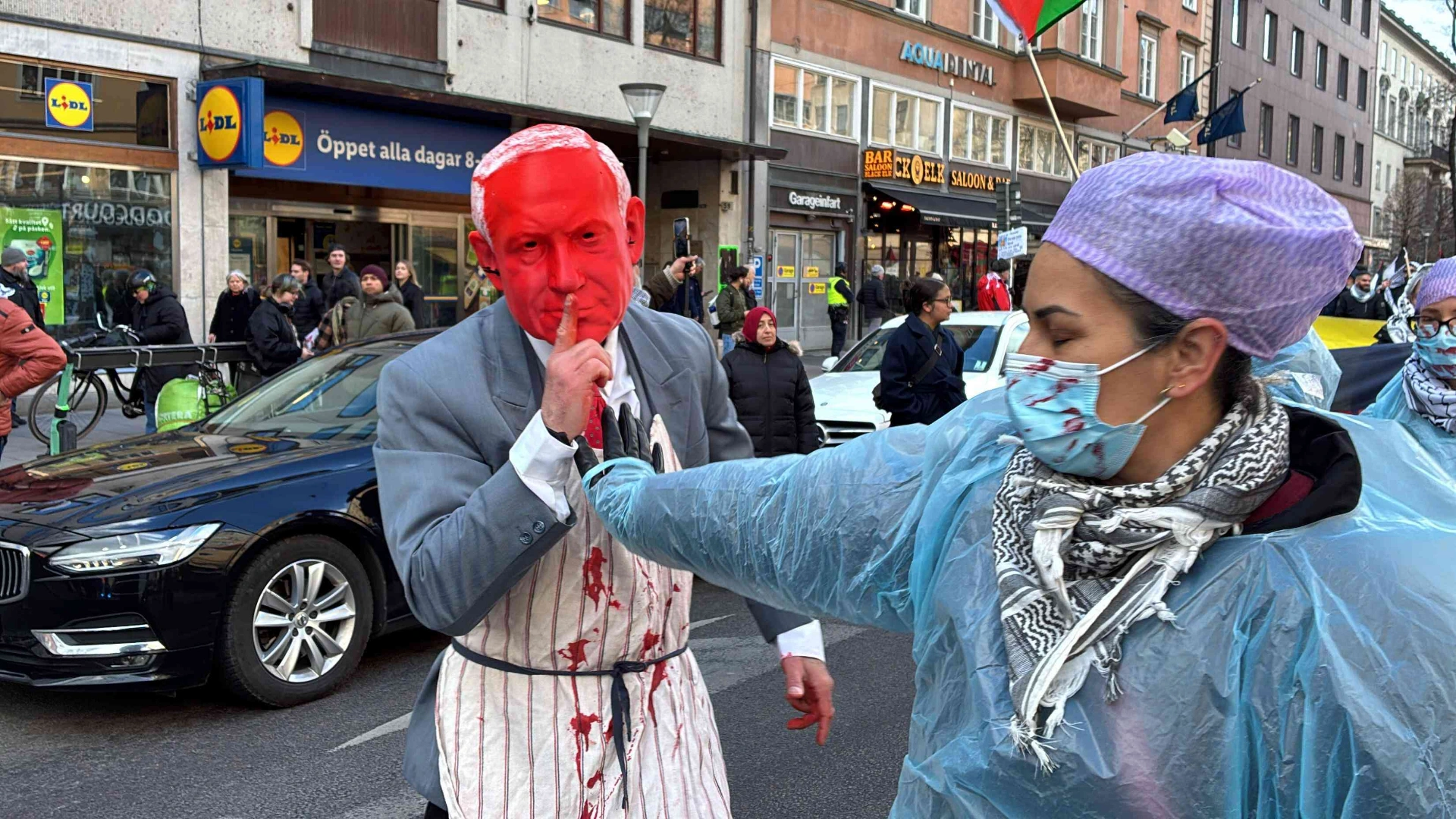 Gazze'de sivillerin kaldığı çadırları hedef alan İsrail saldırısında 5 Filistinli
