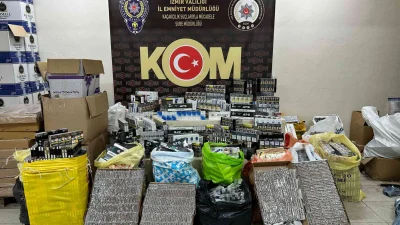 İzmir’de gerçekleştirilen operasyonlarda 622 tarihi sikke, 66 obje ve gümrük