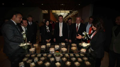 Ezine Halk Eğitim kursiyerlerinin el emeğiyle hazırladığı “Troya’dan Çanakkale’ye Tarihin