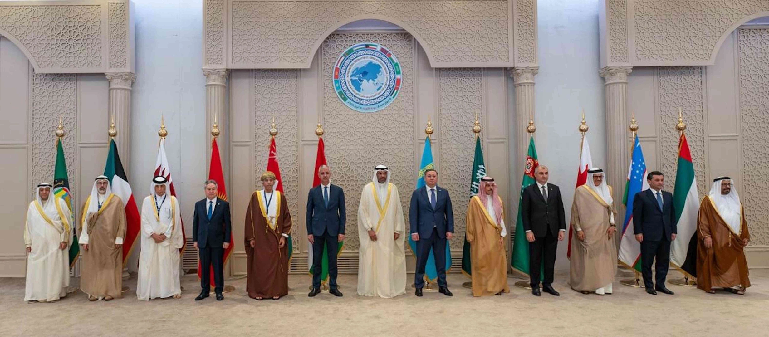 Kuveyt’te düzenlenen toplantıda Orta Asya ve Körfez ülkeleri arasında kapsamlı