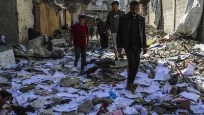 Gazze'ye gece saatlerinden bu yana düzenlenen saldırılarda en az 29