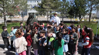 Sivas İl Jandarma Komutanlığı, 23 Nisan kapsamında 1600 çocuğu ağırlayarak