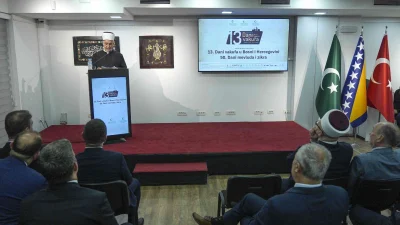 Sinan Aksu, Bosna Hersek Vakıf Günleri’nde yaptığı konuşmada Osmanlı mirasının