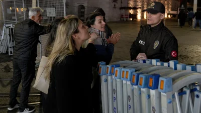 İstanbul’da 1 Mayıs nedeniyle Taksim, Saraçhane ve çevresinde yollar trafiğe