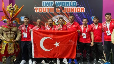 Yıldızlar ve Gençler Dünya Halter Şampiyonası’nda Türk sporcular, 4 madalyayla