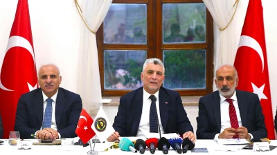 Ticaret Bakanı Ömer Bolat, Diyarbakır’da yaptığı açıklamada Türkiye'nin ticaret savaşlarına