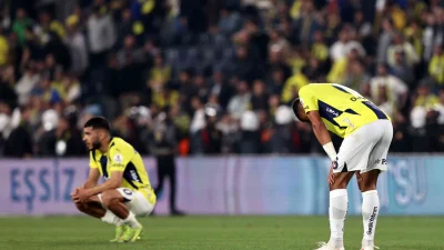 Kadıköy'de Fenerbahçe'yi 1-0 yenen Beşiktaş, Avrupa kupaları hedefini sürdürürken derbilerdeki