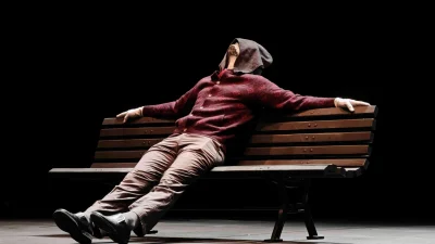 25. Uluslararası Karadeniz Tiyatro Festivali kapsamında sahnelenen İtalyan yapımı oyun,