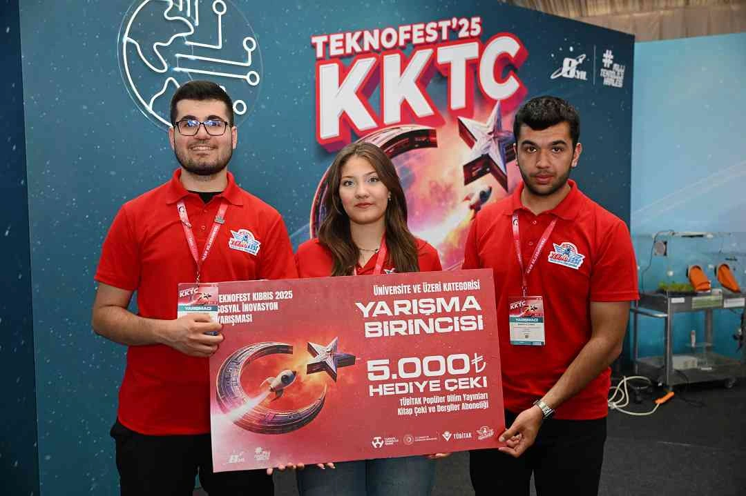 TEKNOFEST 2025’te yarışan Manisa Celal Bayar Üniversitesi takımları, iki farklı