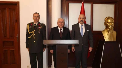 Milli Savunma Bakanı Yaşar Güler, resmi temaslar kapsamında Kamerun’un başkenti