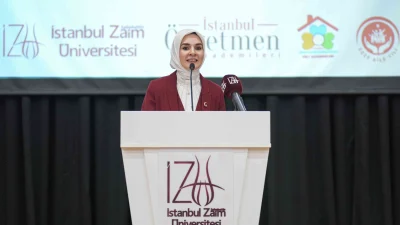 Aile ve Sosyal Hizmetler Bakanı Mahinur Özdemir Göktaş, çocukların dijital