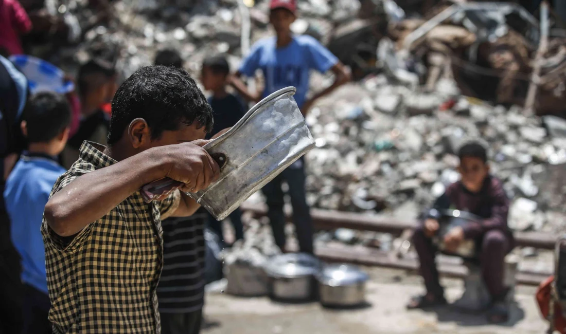 İsrail ordusunun Gazze Şeridi’ne düzenlediği saldırılarda aralarında çocukların da bulunduğu