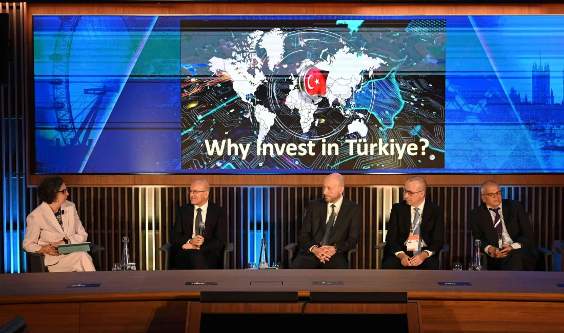 Bakan Şimşek: Ekonomik Program Kararlılıkla Sürdürülüyor, Gelecek Parlak Bakan Şimşek, Londra’daki uluslararası toplantıda “Programımız çalışıyor, enflasyon düşüyor, büyüme