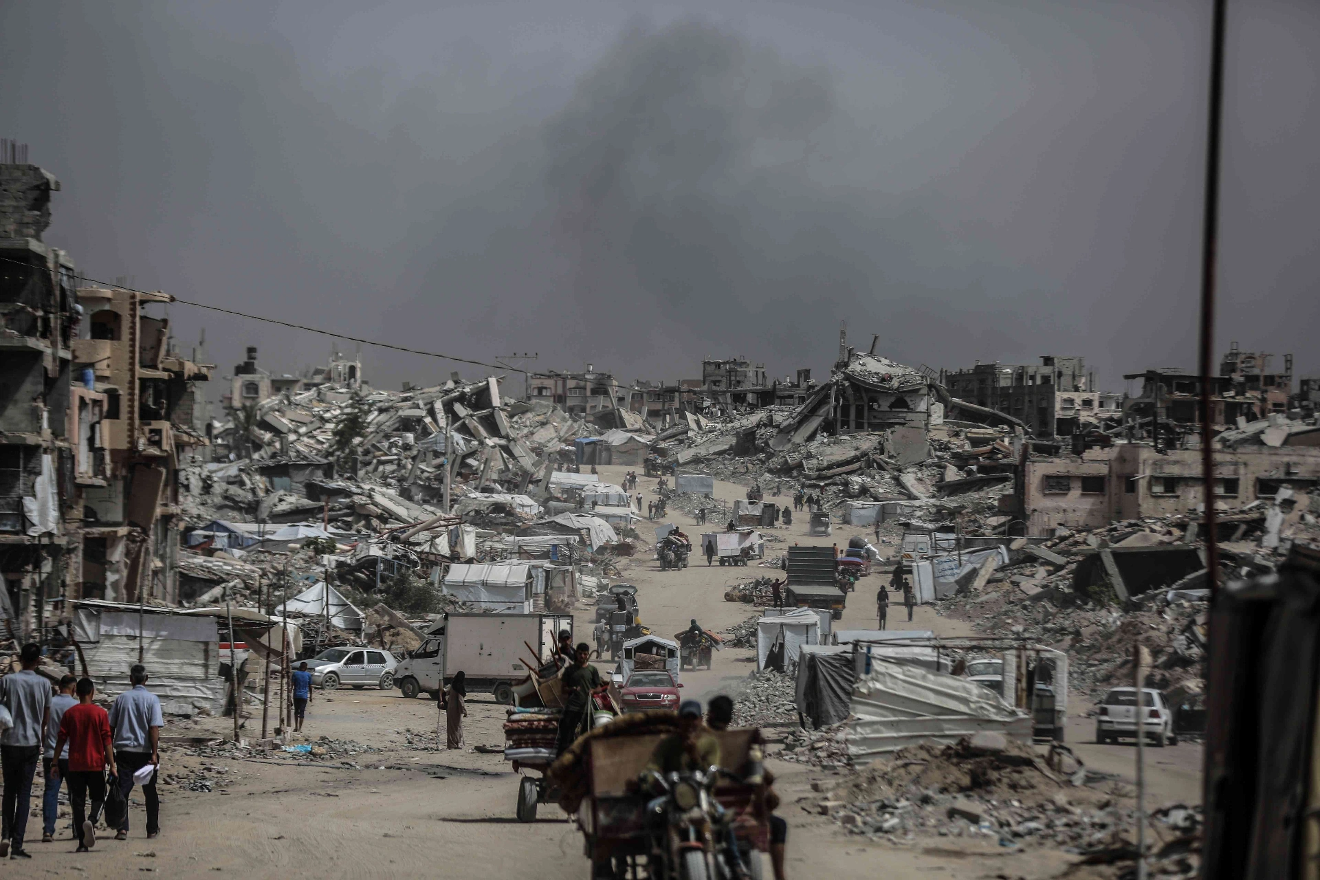 İsrail’in Gazze’ye düzenlediği hava saldırıları can almaya devam ediyor. Son