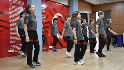 Trabzon’da çocuklarda duruş bozukluklarını önlemek amacıyla başlatılan omurga sağlığı projesiyle