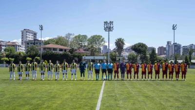 U19 Elit Ligi’nde Derbi Beraberlikle Sonuçlandı: Fenerbahçe 2-2 Galatasaray Fenerbahçe, 2-0 geriye düştüğü derbide Haydar Karataş’ın golleriyle Galatasaray ile