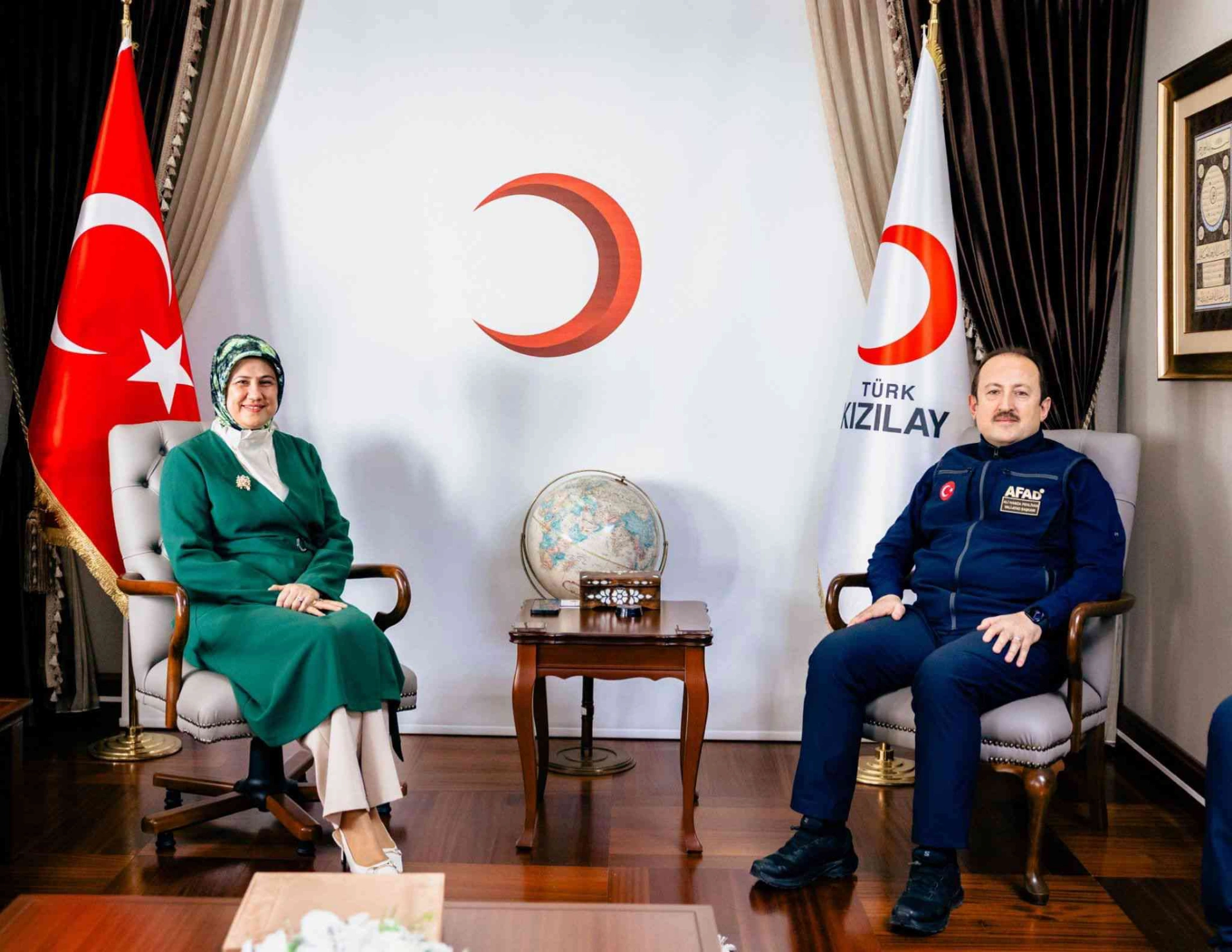 AFAD Başkanı Ali Hamza Pehlivan, Türk Kızılay Genel Başkanı Fatma