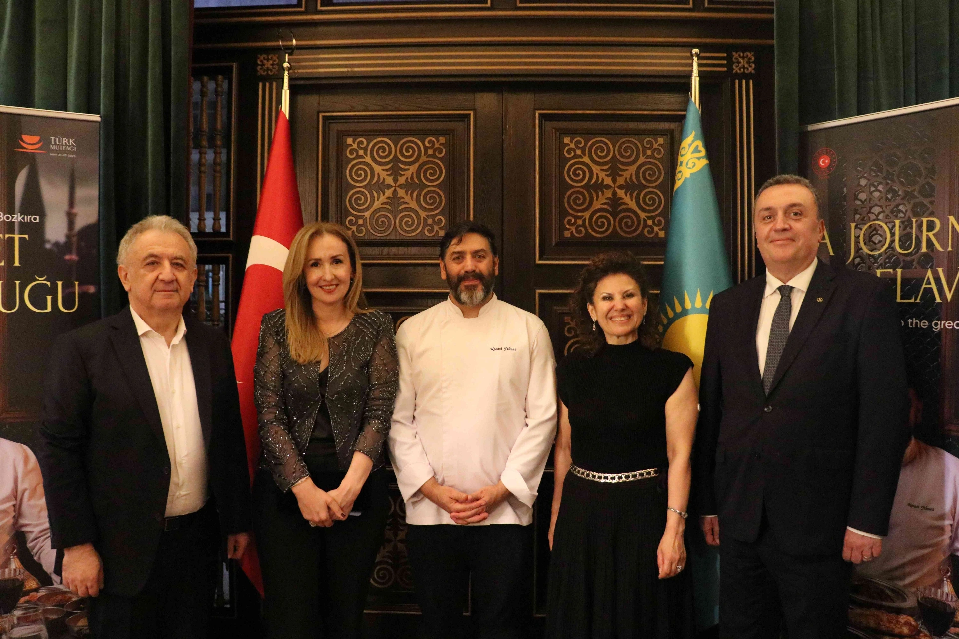 Astana’da düzenlenen gala yemeğinde Osmanlı saraylarından Anadolu’ya uzanan Türk mutfağı