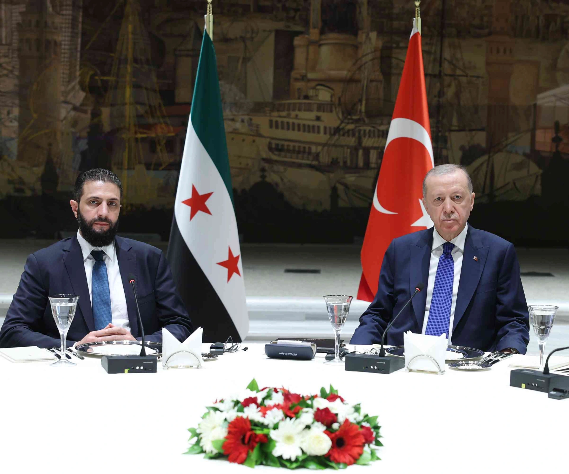 Cumhurbaşkanı Recep Tayyip Erdoğan ile Suriye Cumhurbaşkanı Ahmed Şara, İstanbul’da