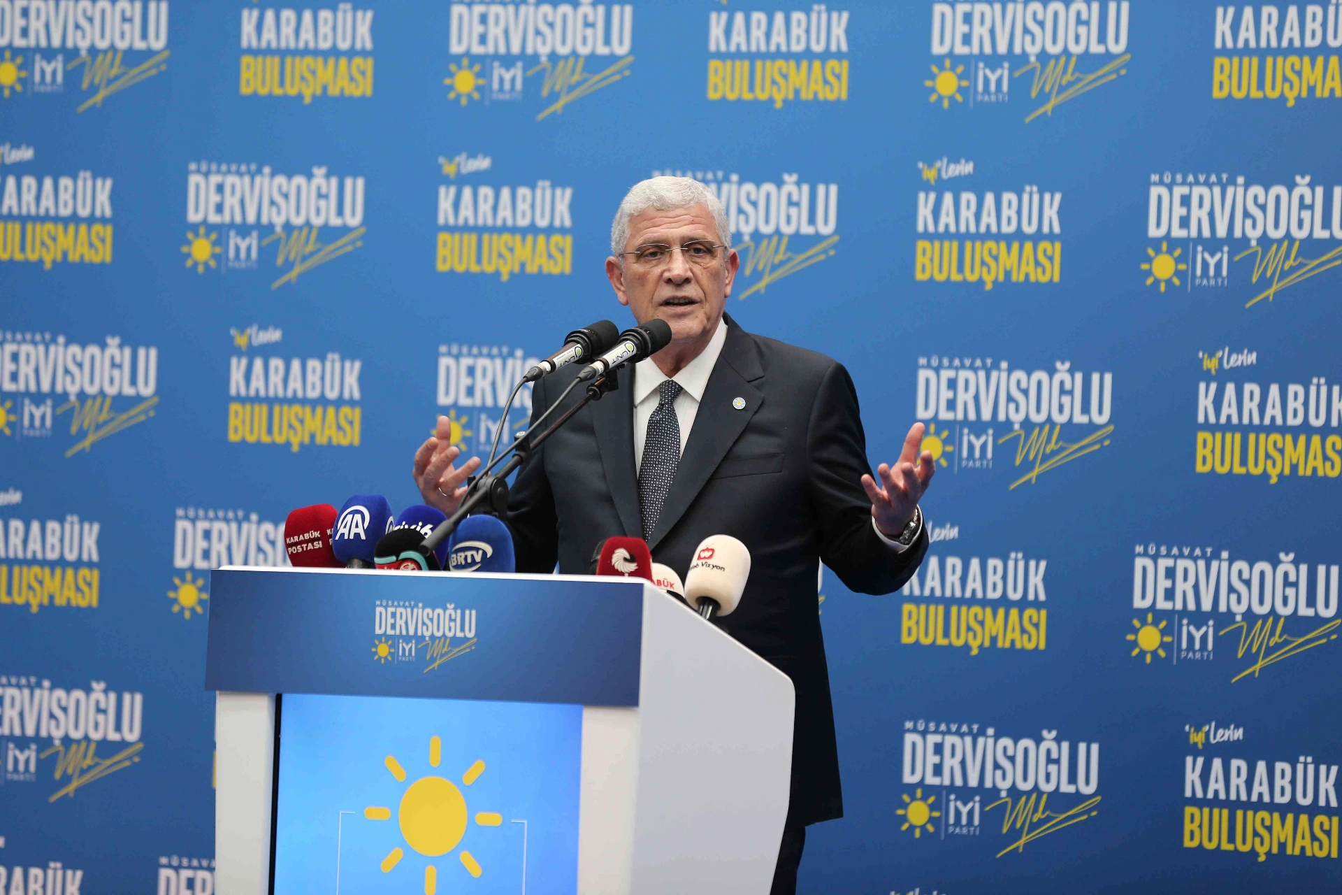 İYİ Parti Genel Başkanı Müsavat Dervişoğlu, PKK'nın fesih açıklamasına değinerek,