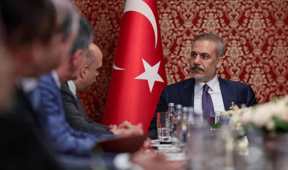 Dışişleri Bakanı Hakan Fidan, Moskova’da Türk iş dünyasının temsilcileriyle bir
