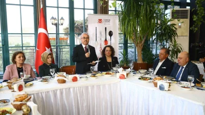 Azerbaycan’ın başkenti Bakü’de gerçekleştirilen Türk Mutfağı Haftası etkinliğinde, geleneksel Türk