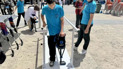 Dünyanın ilk gökbilim merkezlerinden biri olan Cacabey Medresesi’nin önünde başlayan