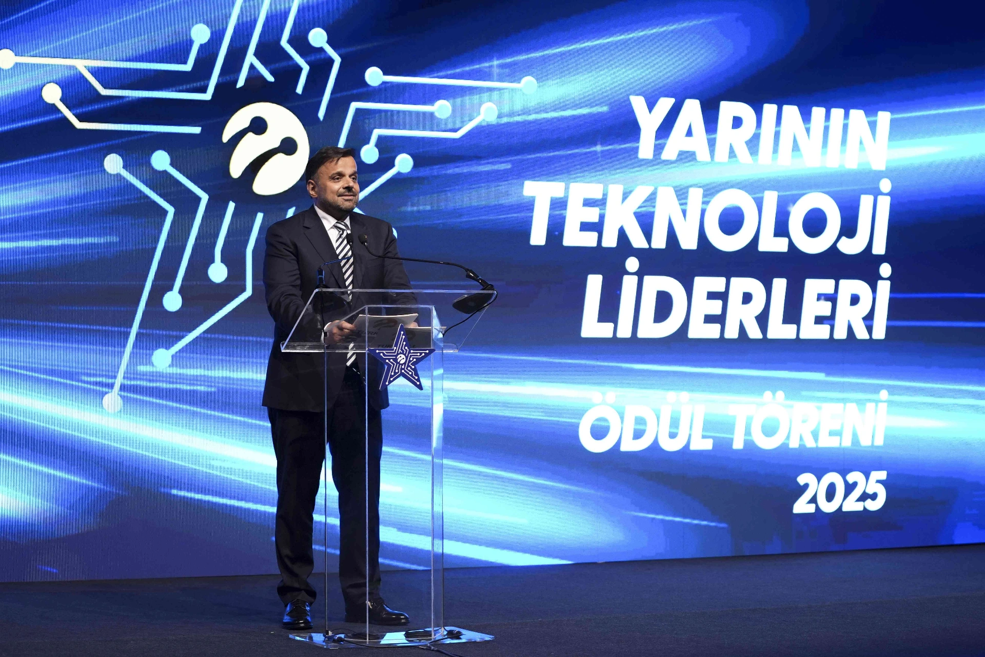 Turkcell’in bu yıl ilk kez düzenlediği Yarının Teknoloji Liderleri yarışmasında