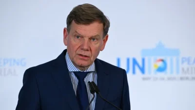 Almanya Dışişleri Bakanı Johann Wadephul, İsrail-İran çatışmasının müzakere yoluyla çözülebileceğini