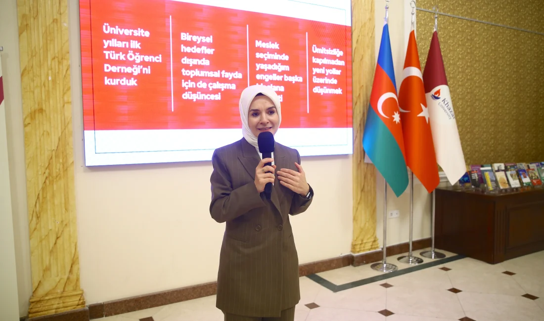 Aile ve Sosyal Hizmetler Bakanı Mahinur Özdemir Göktaş, Azerbaycan’da öğrencilerle