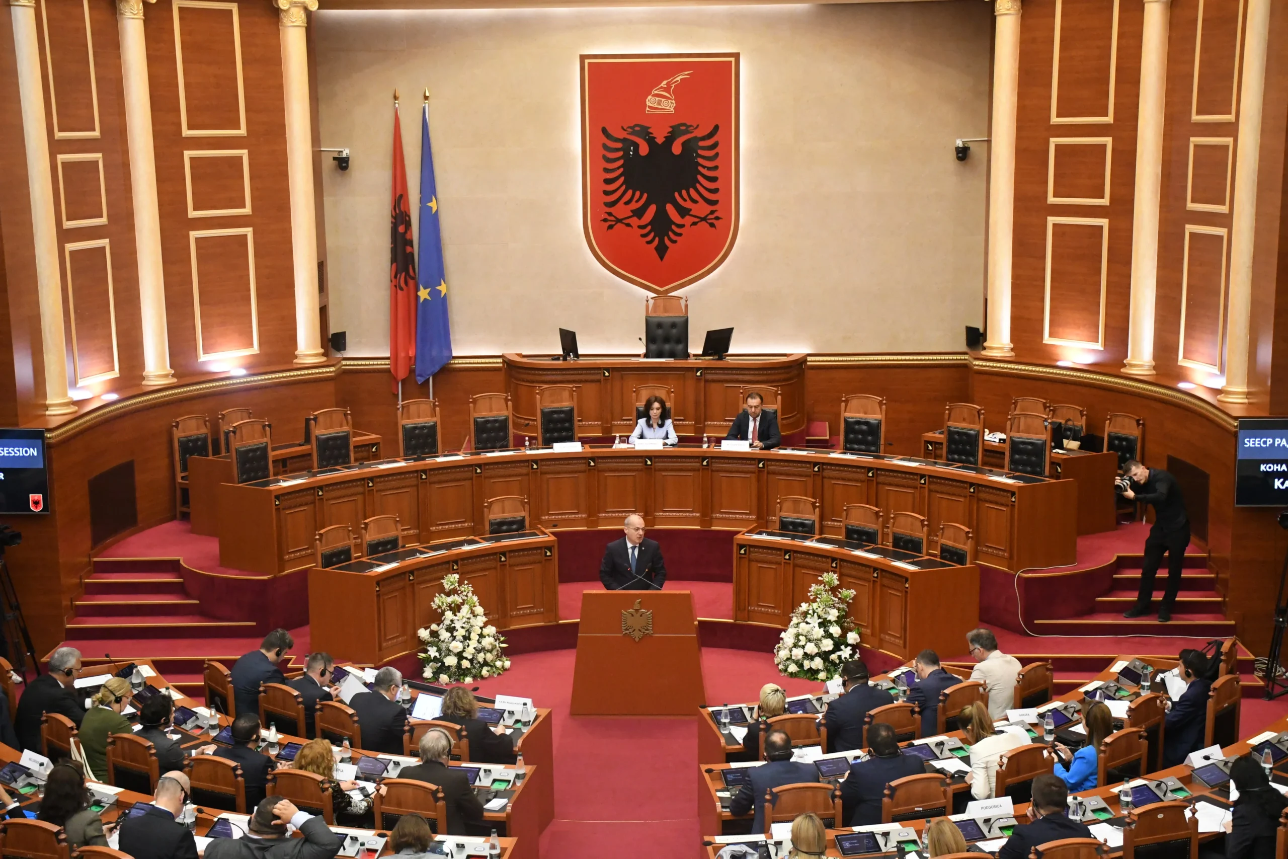 Arnavutluk’ta düzenlenen Güneydoğu Avrupa İşbirliği Süreci Parlamenter Asamblesi, bölgesel işbirliği