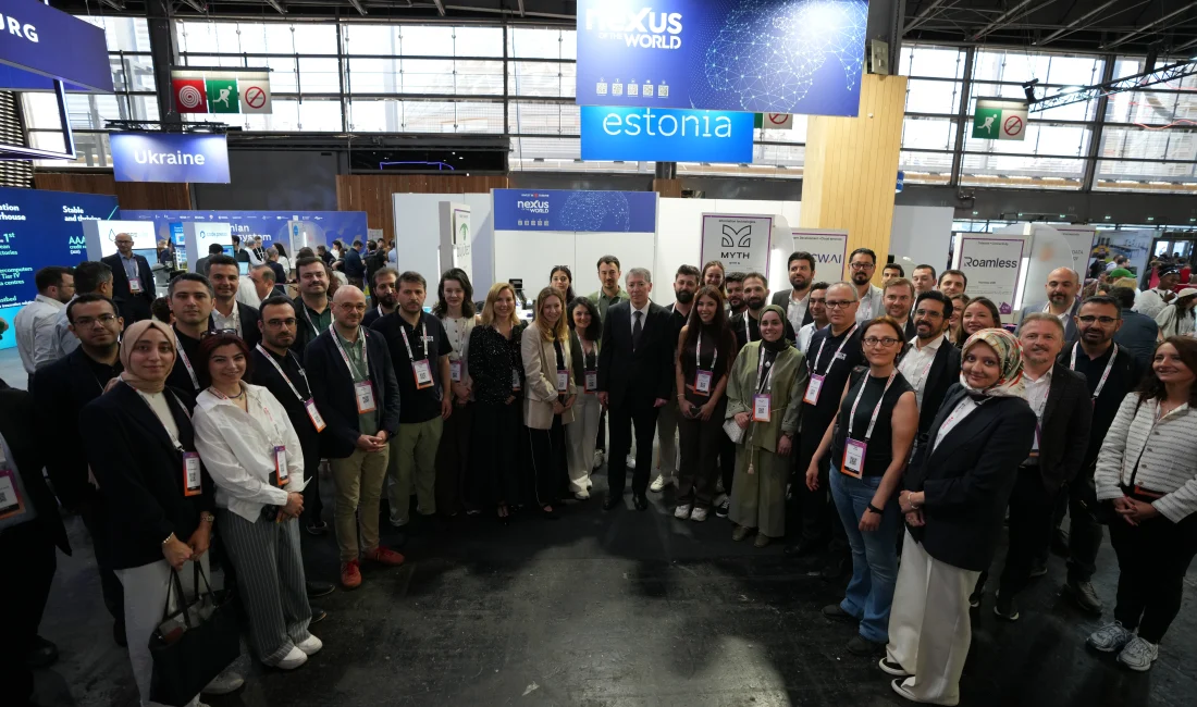 VivaTech 2025 Paris’te Kapılarını Açtı Avrupa'nın en büyük teknoloji etkinliklerinden VivaTech 2025 Paris'te başladı; Türkiye,