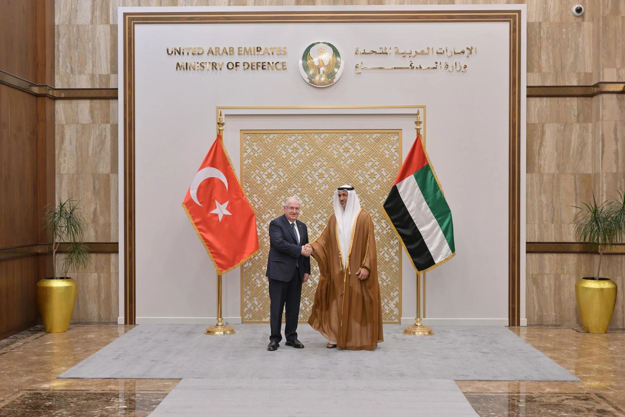 Milli Savunma Bakanı Güler, Abu Dabi’de BAE’li mevkidaşı Al Mazrouei