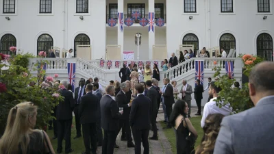  Ankara’da düzenlenen resepsiyonda, Kral Charles’ın doğum günü kutlandı; iki