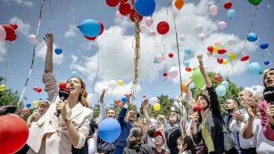  Esenler’de 7 yaşındaki Selim’in kanseri yenmesi kutlandı, balonlar gökyüzüne
