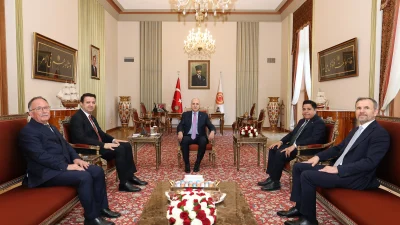  TBMM Başkanı Kurtulmuş, Saadet Partisi lideri Arıkan ve beraberindeki