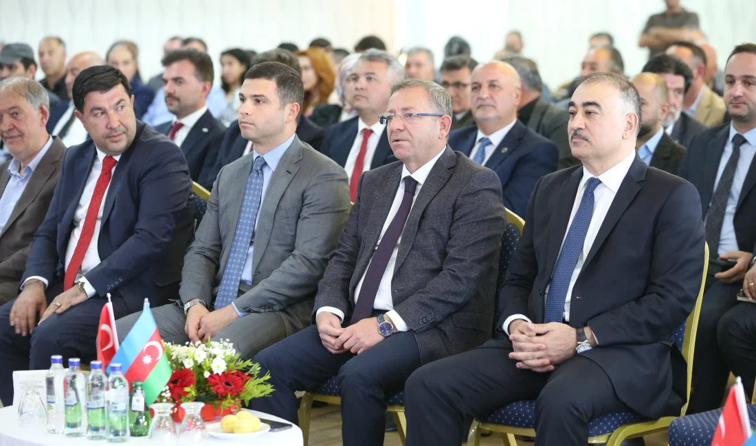 Kars’ta Türkiye-Azerbaycan Ekonomik İş Birliği Güçlendi Türkiye ve Azerbaycan arasındaki ekonomik ilişkilerin ele alındığı "Serhat