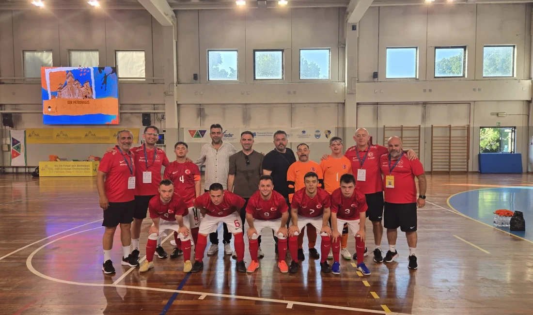  İtalya’da düzenlenen Avrupa Şampiyonası’nda İrlanda’yı mağlup eden Down Sendromlular