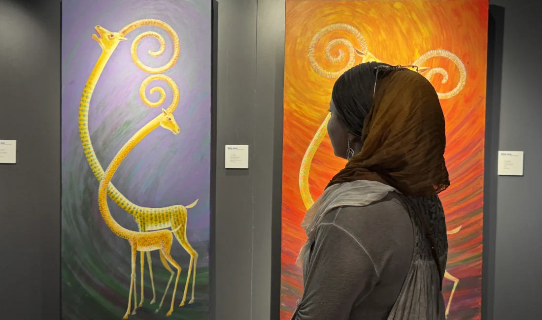 Ömer Onay’ın “Bilinç Akışı” Sergisi AKM’de Sanatseverlerle Buluştu Ömer Onay’ın üç ayrı seriden oluşan “Bilinç Akışı” sergisi,